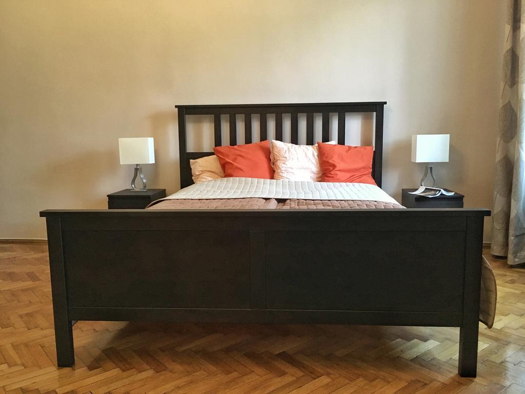 Diamonds Apartment With 2 Rooms Near Guzsdu Udvar Budapeşte Dış mekan fotoğraf