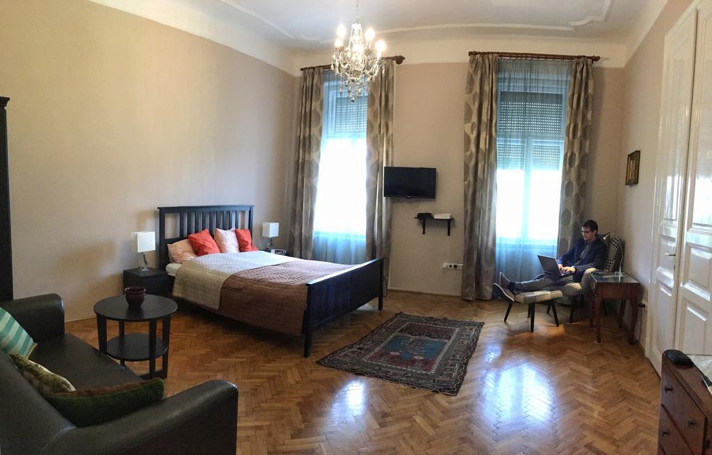 Diamonds Apartment With 2 Rooms Near Guzsdu Udvar Budapeşte Dış mekan fotoğraf